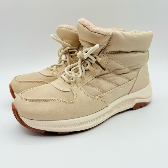 Eddie Bauer Women's Balasana Quilted Upper Lightweight Winter Boot  Size 9. READ - Picture 1 of 11